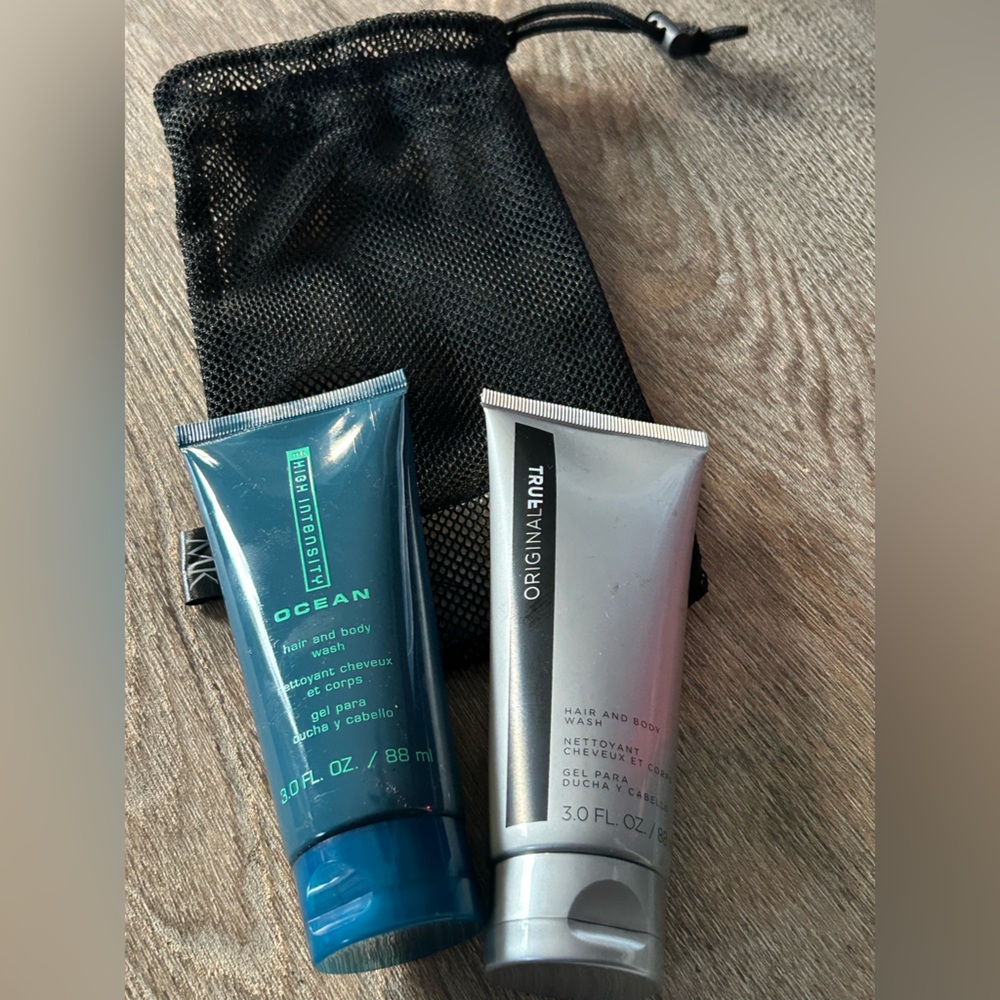 True original and Ocean Mary Kay  Hair and Body Wash Set with mesh shower bag